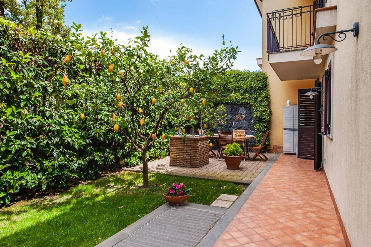 הוילה טרקסטאני Siliqua House With Garden By Wonderful Italy מראה חיצוני תמונה